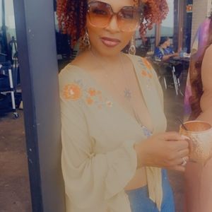 Meet your Posher, Franchesca